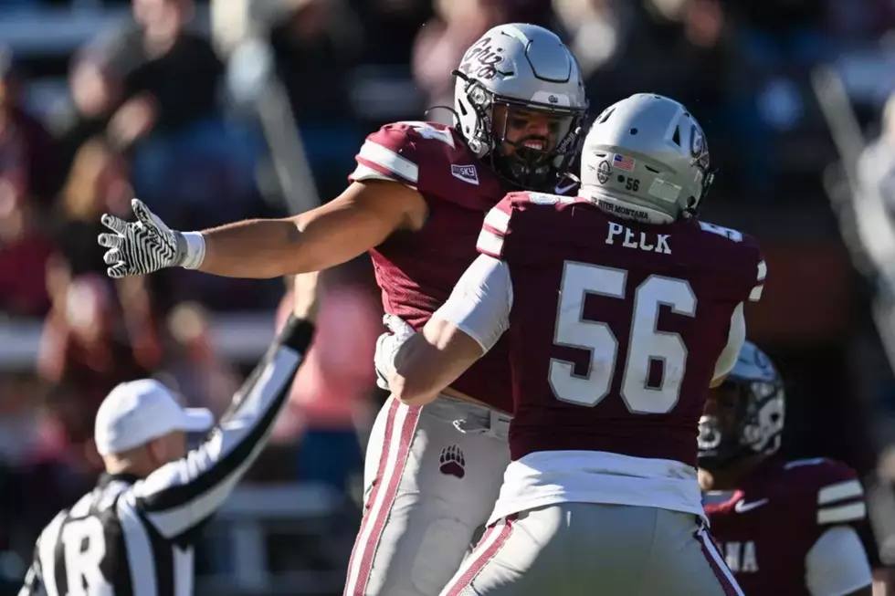Meet the Griz: The Football Player Fighting for a Future in Medicine